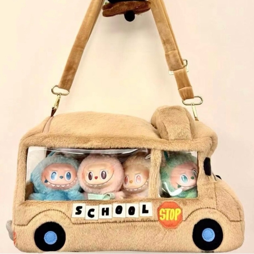 NEW - Bus-Shaped Crossbody Bag for Labubus - Picture 4 of 11